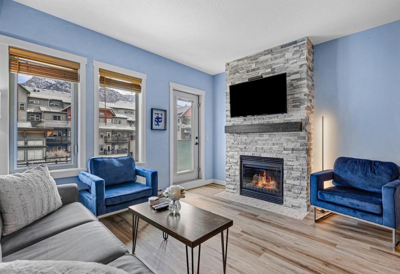 Apartment On The Rocks - 2bdr 2bth Touch Of Class In